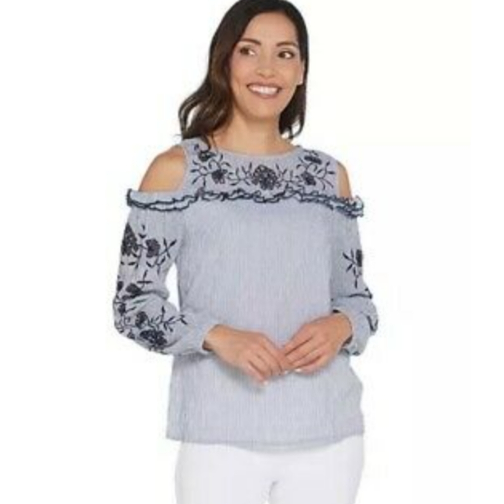 NWOT Embroidered Red Cold Shoulder Top